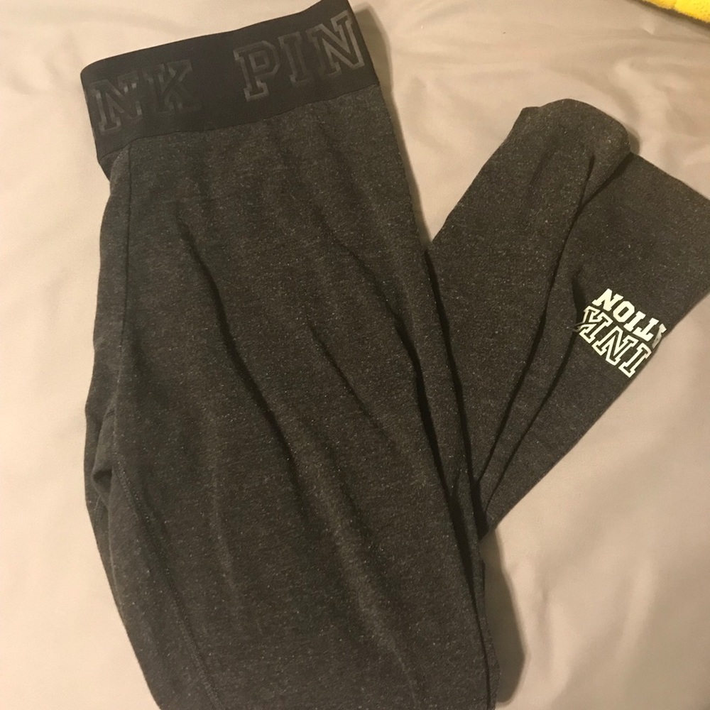 PINK athletic leggings